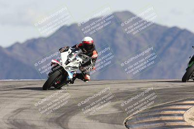 media/Nov-16-2025-Race Pace (Sun) [[8c5fa54630]]/Verified Riders/8-Turn 12 (120pm)/